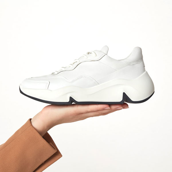 新品未使用 ECCO CHUNKY SNEAKER M US9-9.5 Amazon.com | ECCO mens Chunky Sneaker, Black, 6-6.5 US