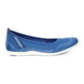  Bluma (Blue)