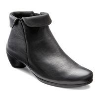 SCULPTURED (Black)