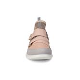  Intrinsic Sneaker