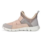  Intrinsic Sneaker