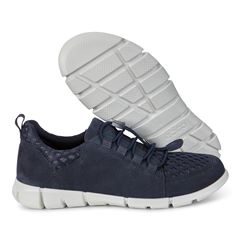  Intrinsic Sneaker