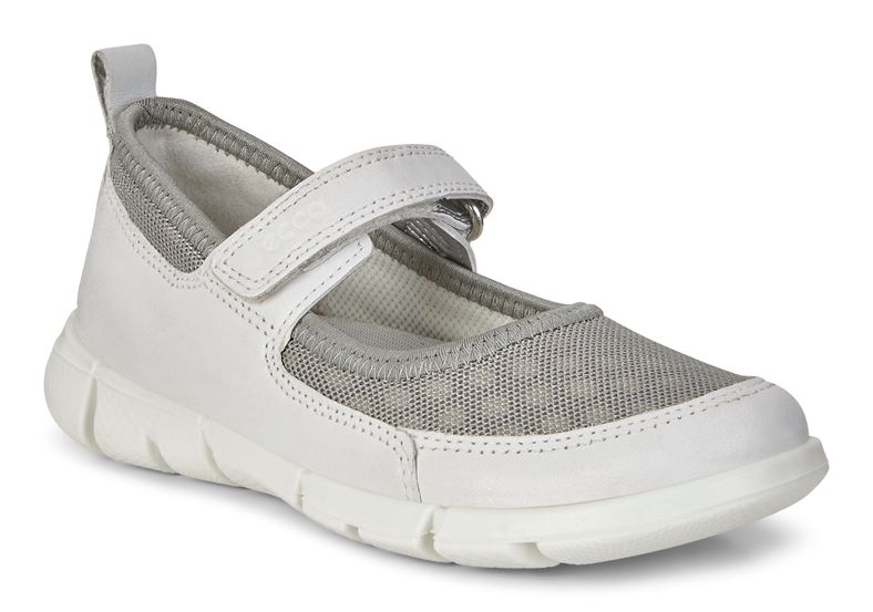  Intrinsic Sneaker (سفید)