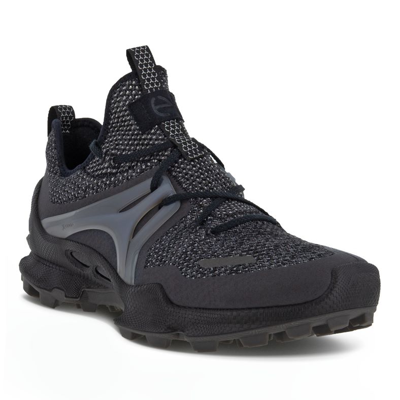  Biom C-trail M (أسود)