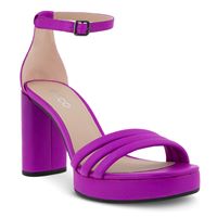  Elevate Sculpted Sandal75