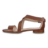 W FLAT SANDAL II (بني)