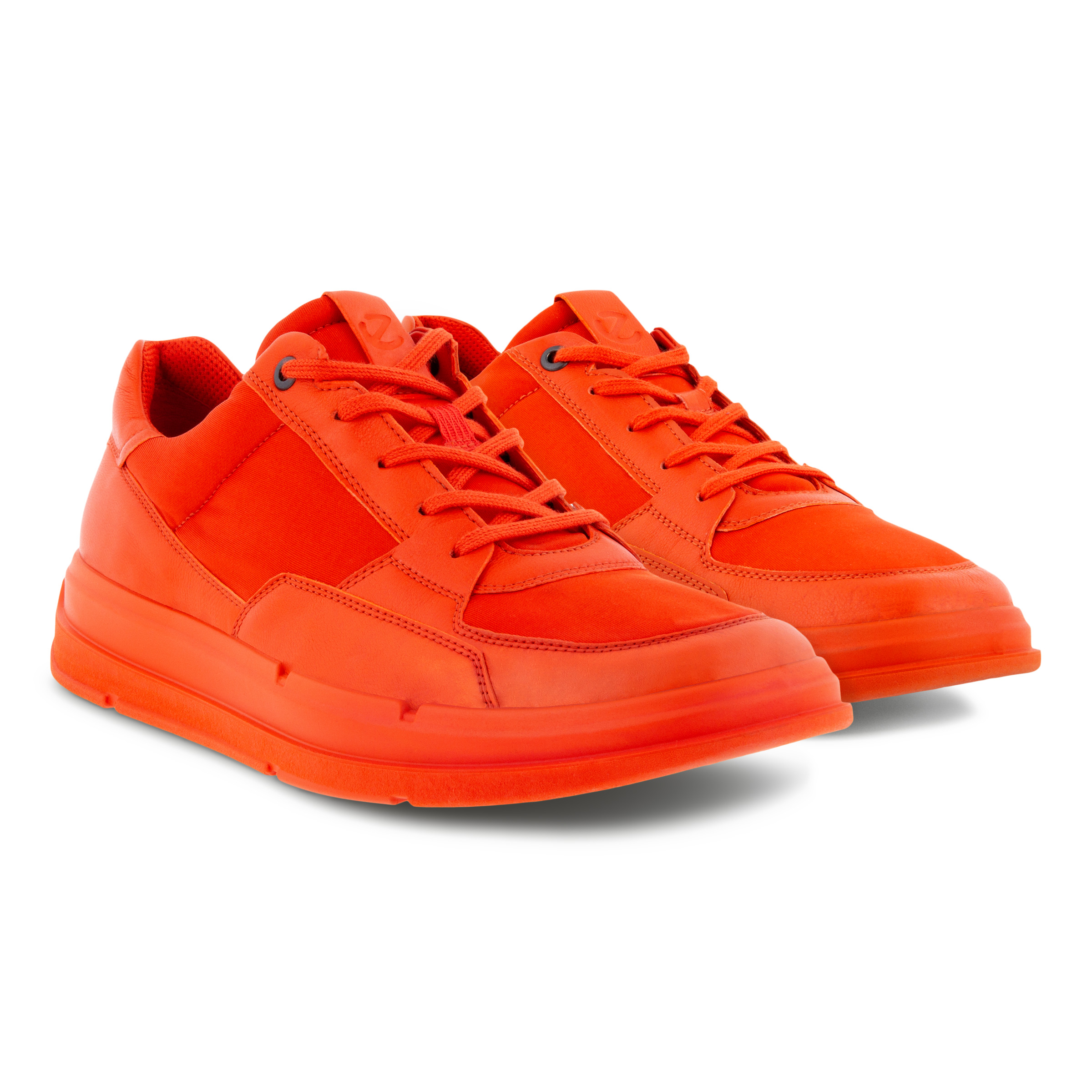 Soft X M - ECCO.com
