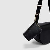 ECCO Textureblock Saddle Bag (Negro)