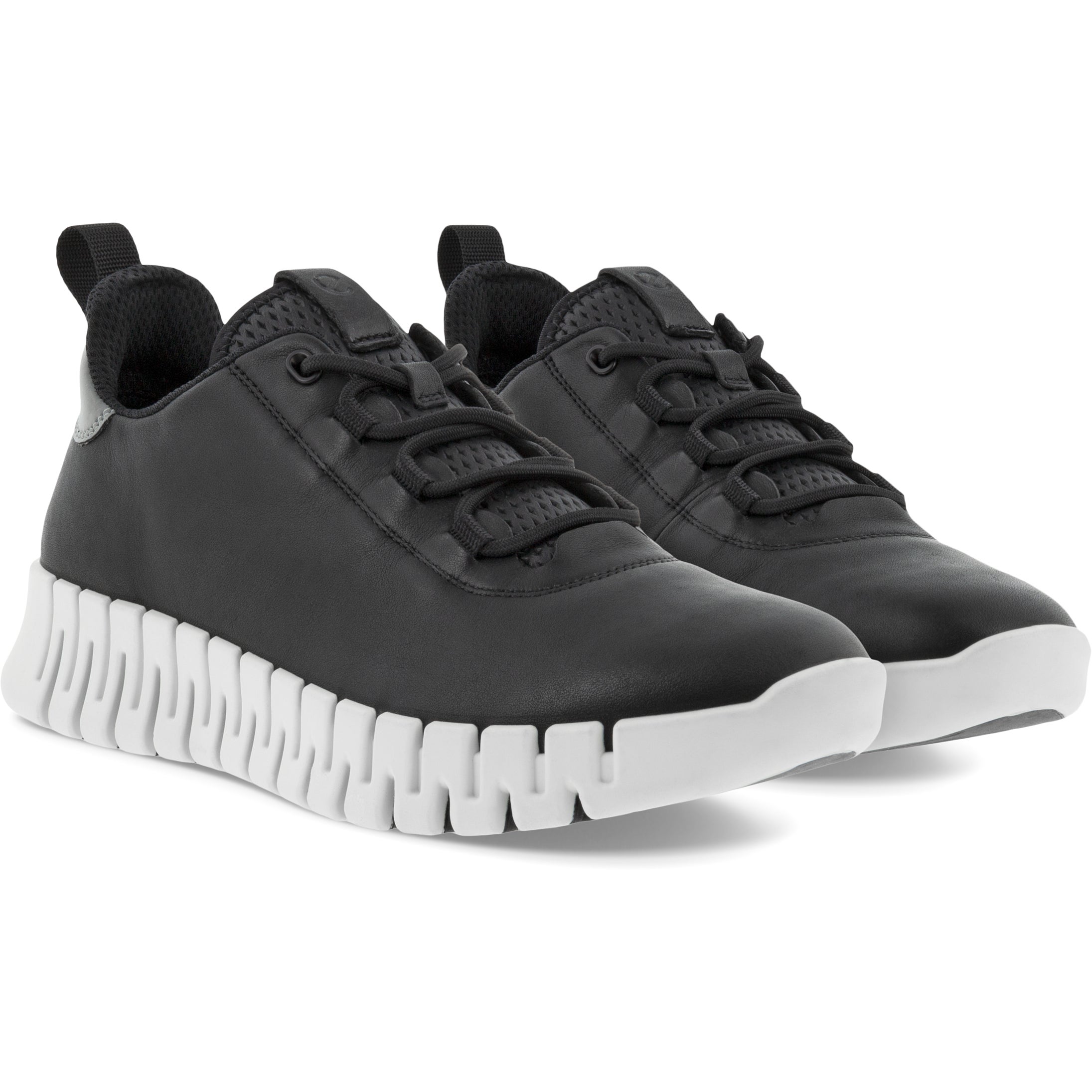 ECCO GRUUV WOMEN'S SLIP-ON | Black