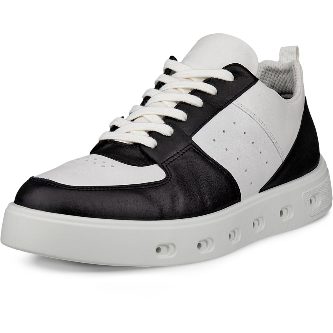 ECCO｜SNEAKERS (STREET 720 W (209713-01001)) Women's ECCO® Street 720 Leather Gore-Tex Sneaker | Black