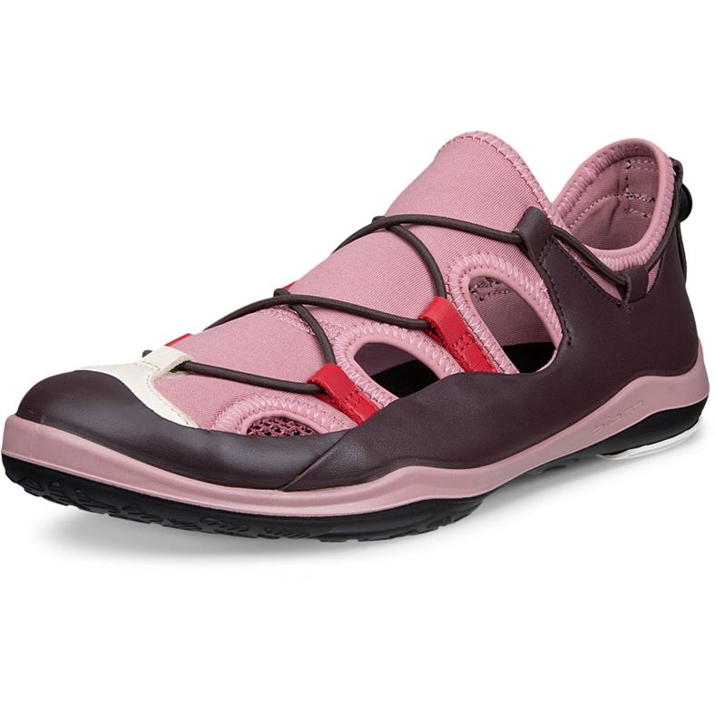 ECCO BIOM LITE TR W (紅色)