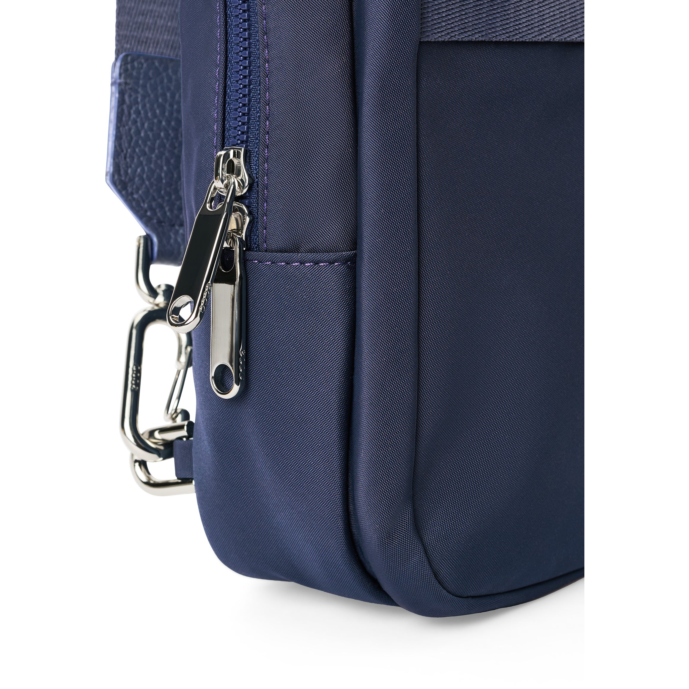 ECCO Voyager X Body Sling - ECCO.com
